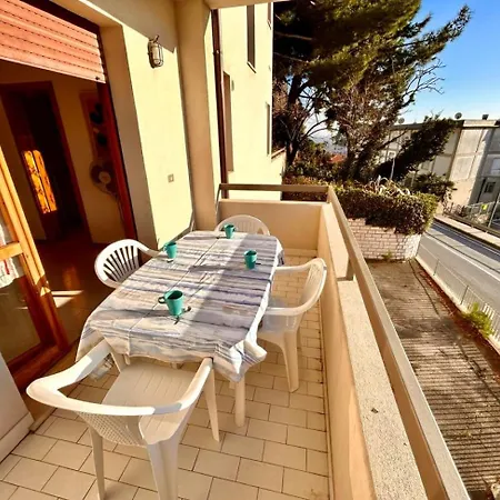 Trilo Marco A Due Passi Dal Mare E Dal Centro