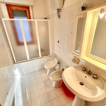 Trilo Marco A Due Passi Dal Mare E Dal Centro Numana