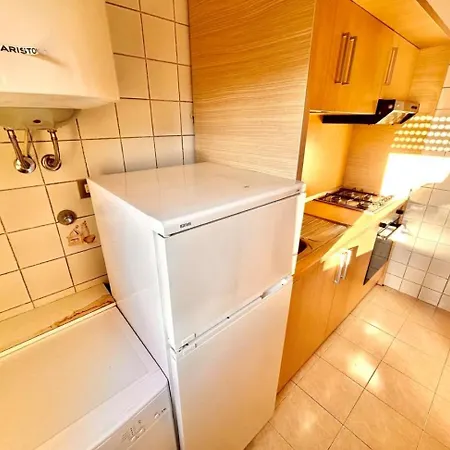 Trilo Marco A Due Passi Dal Mare E Dal Centro Numana